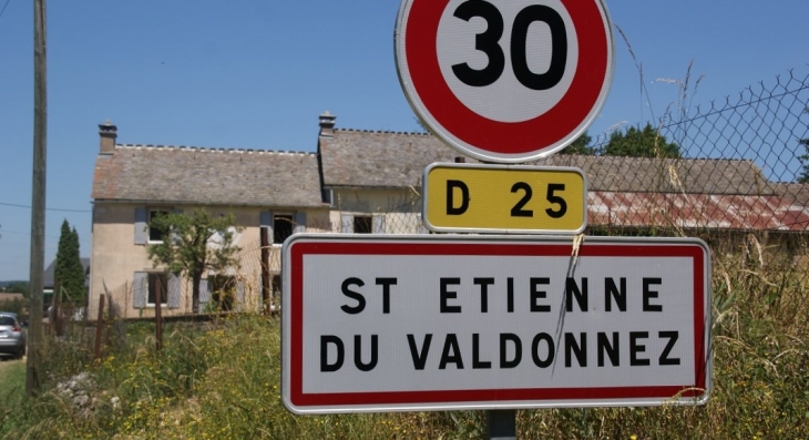  - Saint-Étienne-du-Valdonnez