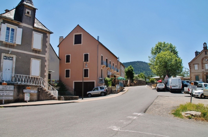  - Saint-Étienne-du-Valdonnez