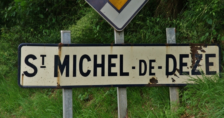  - Saint-Michel-de-Dèze