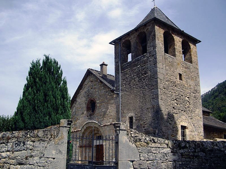 L'église - Saint-Saturnin