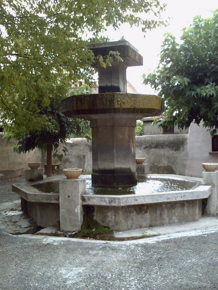 La Fontaine - Caudiès-de-Fenouillèdes