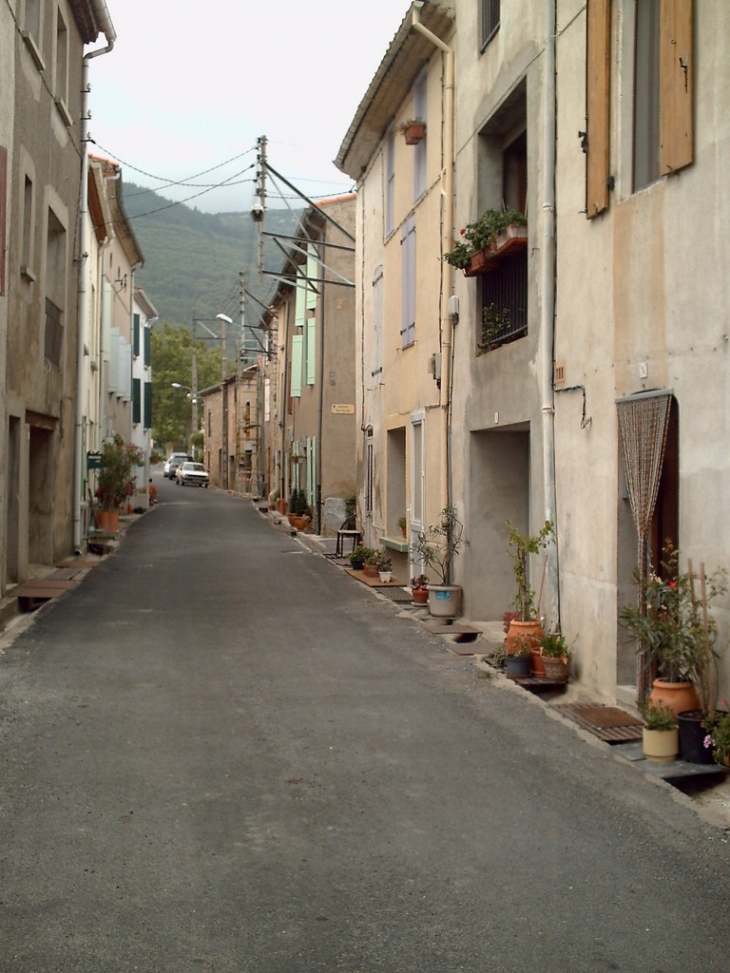 Avenue de La Poste - Caudiès-de-Fenouillèdes