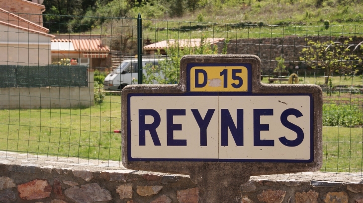  - Reynès