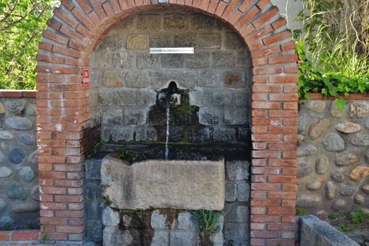 Fontaine - Saint-Jean-Pla-de-Corts