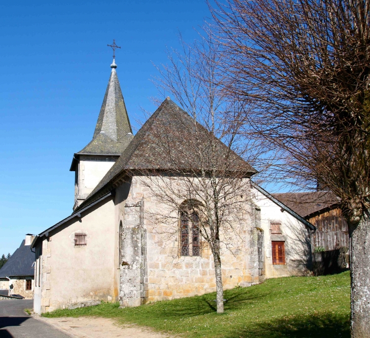 Le chevet de l'église Saint-Martin-de-Tours. - Aix