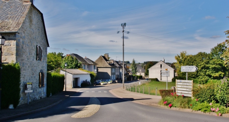 Le Village - Albussac