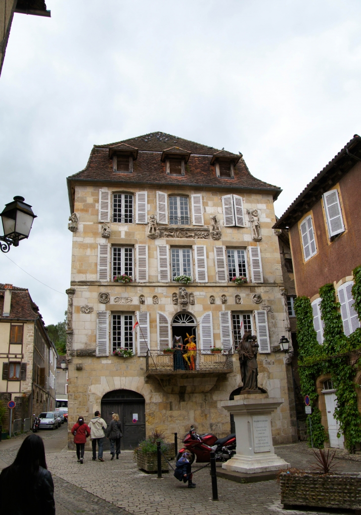 Maison du village. - Beaulieu-sur-Dordogne