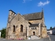 Façade latérale sud de l'église Saint-Eutrope du XIVe siècle.
