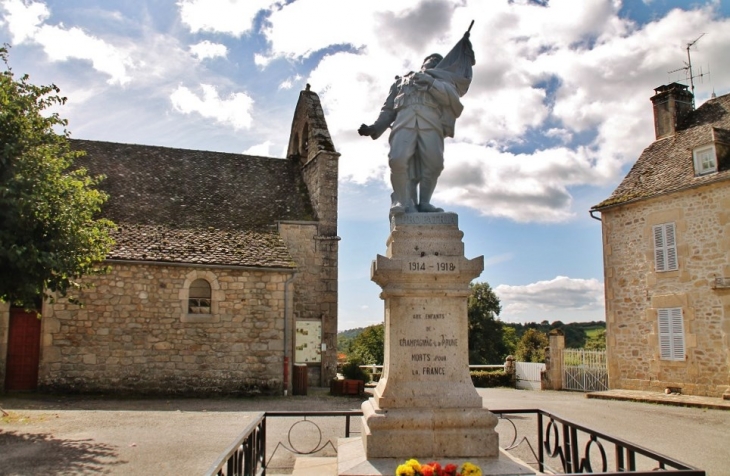 Monument-aux-Morts - Champagnac-la-Prune