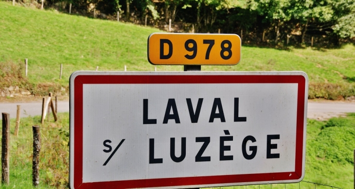  - Laval-sur-Luzège
