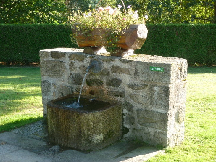 Fontaine de Lestards