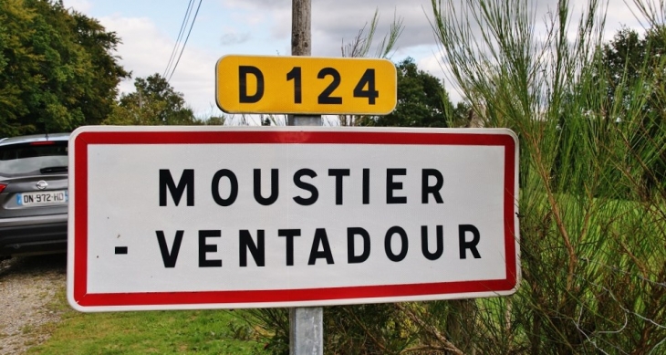  - Moustier-Ventadour