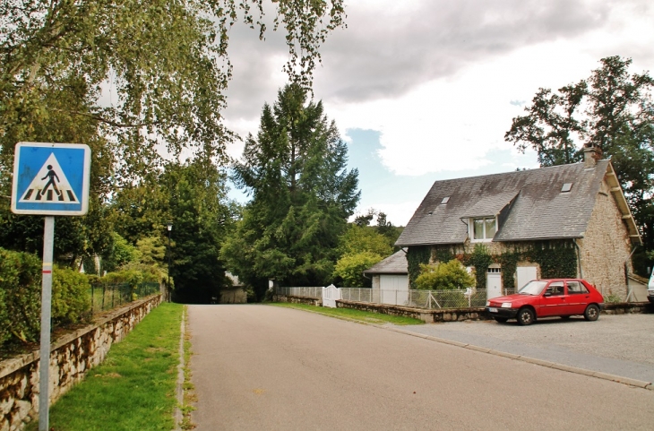 La Commune - Moustier-Ventadour