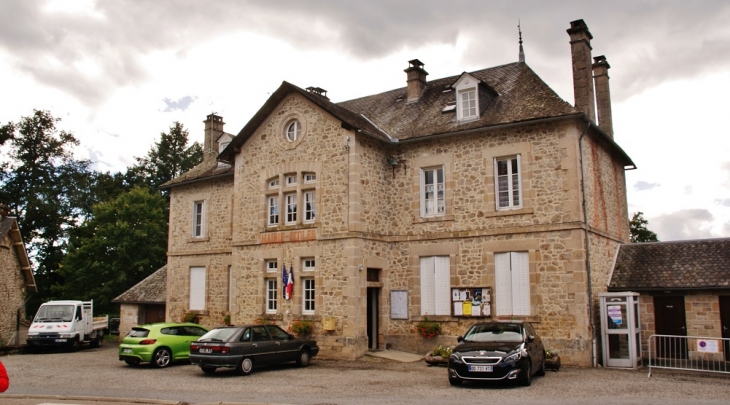 Mairie-école - Moustier-Ventadour