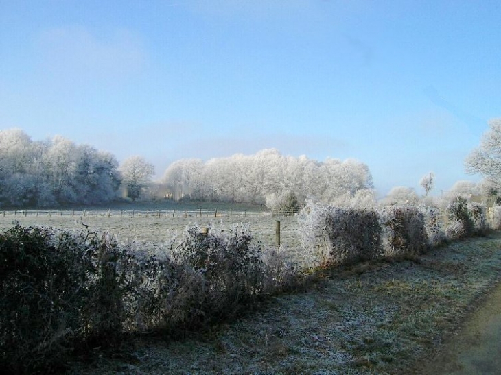 Givre à la croix - Rilhac-Treignac