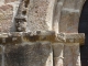 Photo suivante de Saint-Hilaire-Foissac Tore ou boudin se terminant par une tête scultée dans le granit