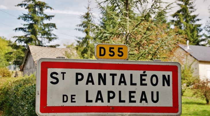 - Saint-Pantaléon-de-Lapleau