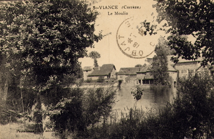Le moulin, vers 1910 (carte postale ancienne). - Saint-Viance