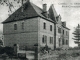 l'Ecole communale, vers 1912 (carte postale ancienne).