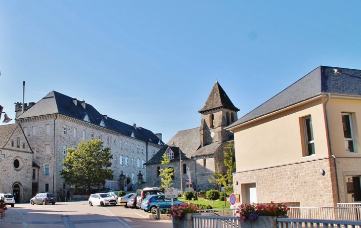 Le Village - Servières-le-Château