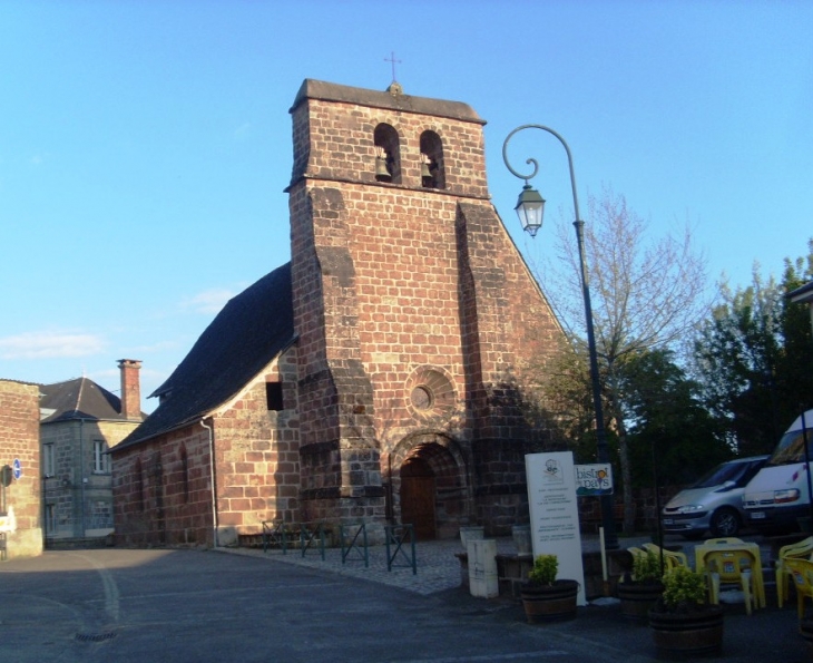 Eglise - Vars-sur-Roseix