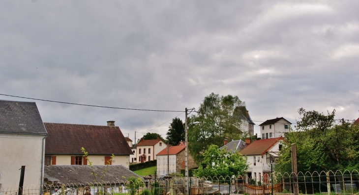 Le Village - Basville