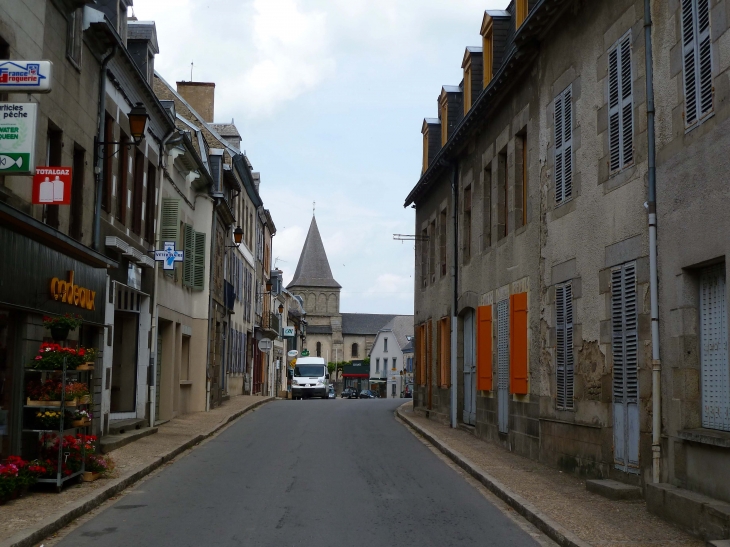 Rue du Marché - Bénévent-l'Abbaye