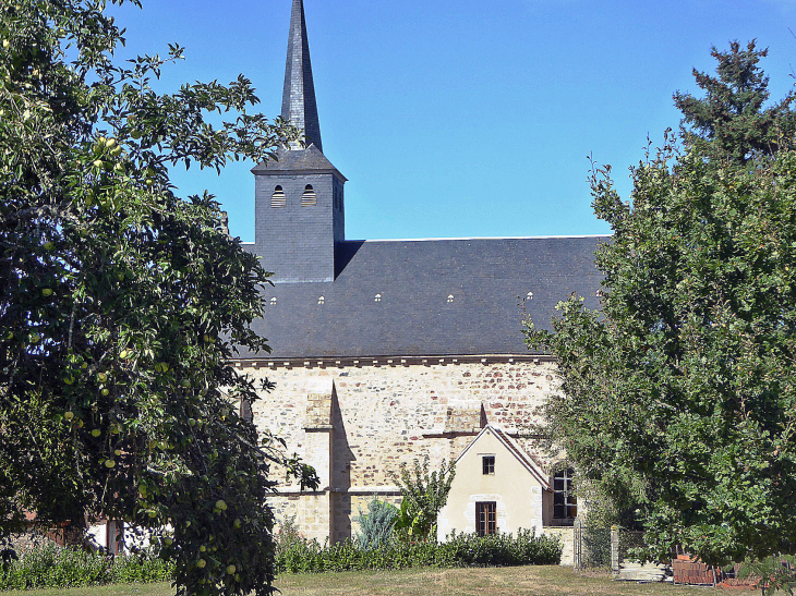 L'église - Chambon-Sainte-Croix