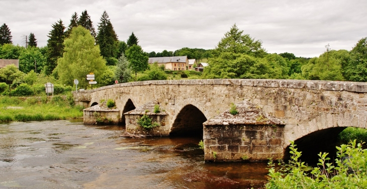 Pont Roby sur la Creuse - Felletin
