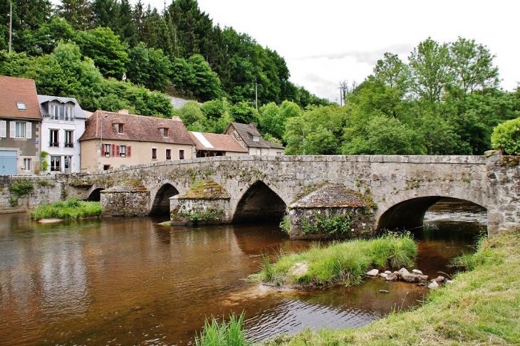 Pont Roby sur la Creuse - Felletin