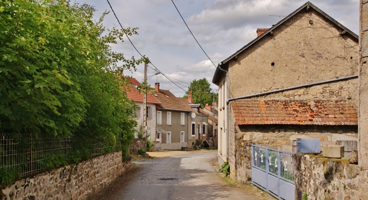 Le Village - La Villeneuve