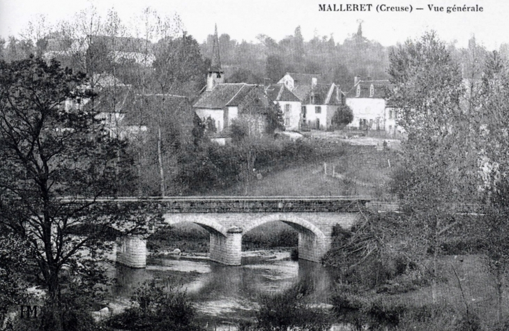 Vue générale vers 1905 (carte postale ancienne). - Malleret
