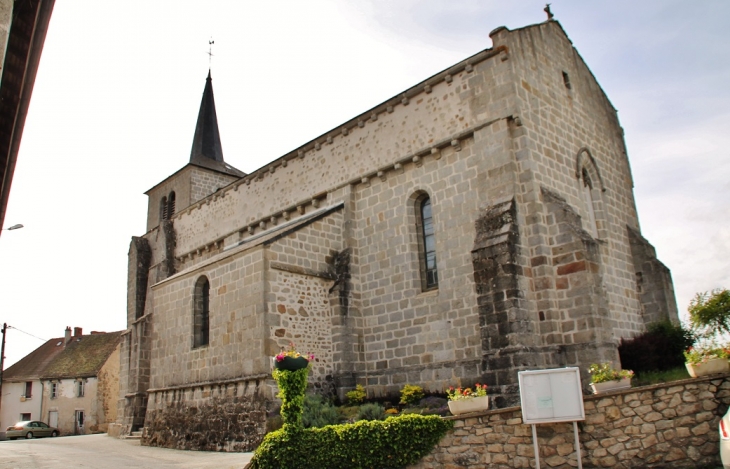 église St Pierre - Mérinchal