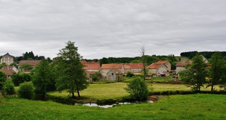 Le Village - Pontcharraud