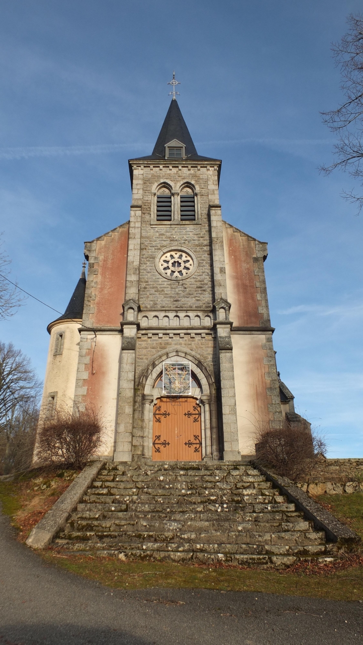 Eglise de Sermur (Entrée)
