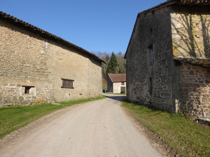 Le hameau de Salesse - Bonnac-la-Côte