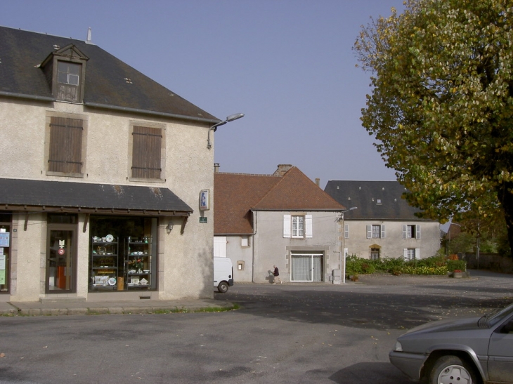 Centre du village - Les Grands-Chézeaux