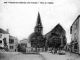 Place de l'église, vers 1912 (carte postale ancienne)