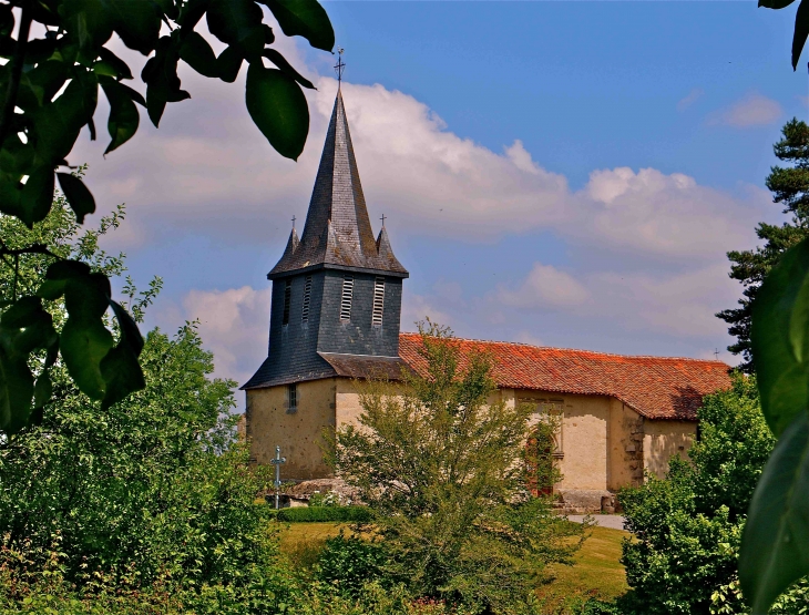 Eglise de Lastours - Rilhac-Lastours