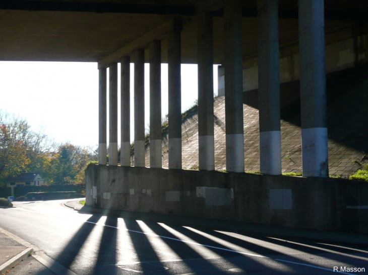 Pont de l'autoroute - Champigneulles
