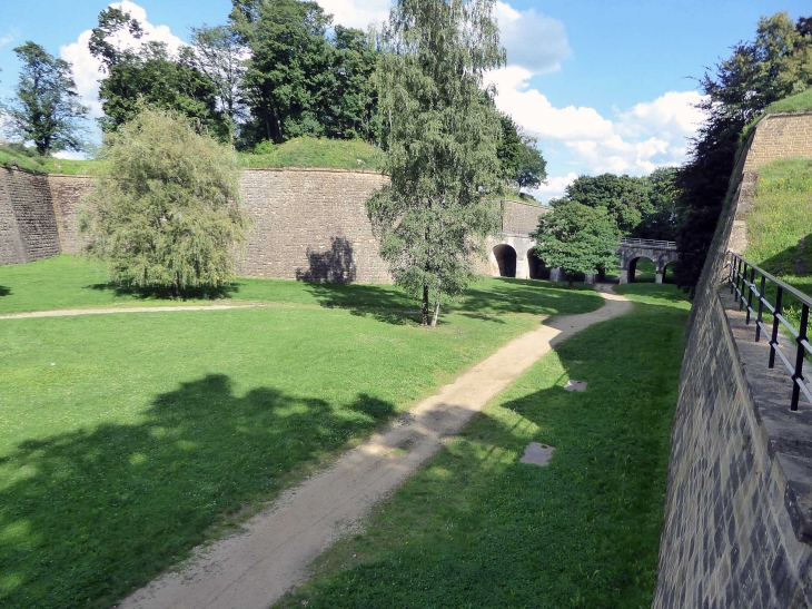 Citadelle Vauban : les remparts - Longwy