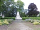 Photo suivante de Longwy le monument aux morts de la ville haute