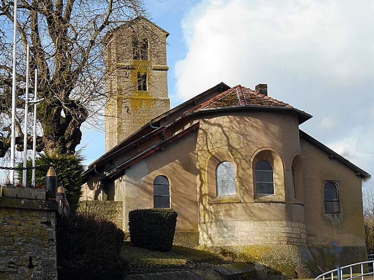 L'église. Le 1er Janvier 2017, les communes Briey - Mance - Mancieulles ont fusionné pour former la nouvelle commune Val de Briey