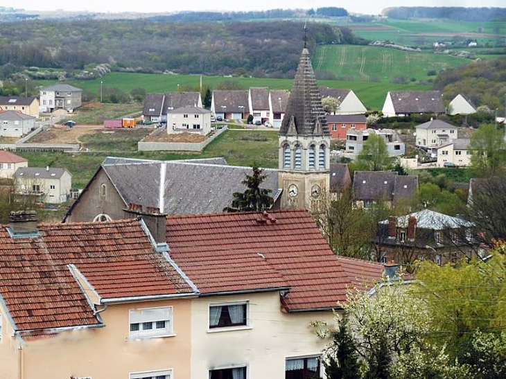 Vue sur la ville basse - Mont-Saint-Martin