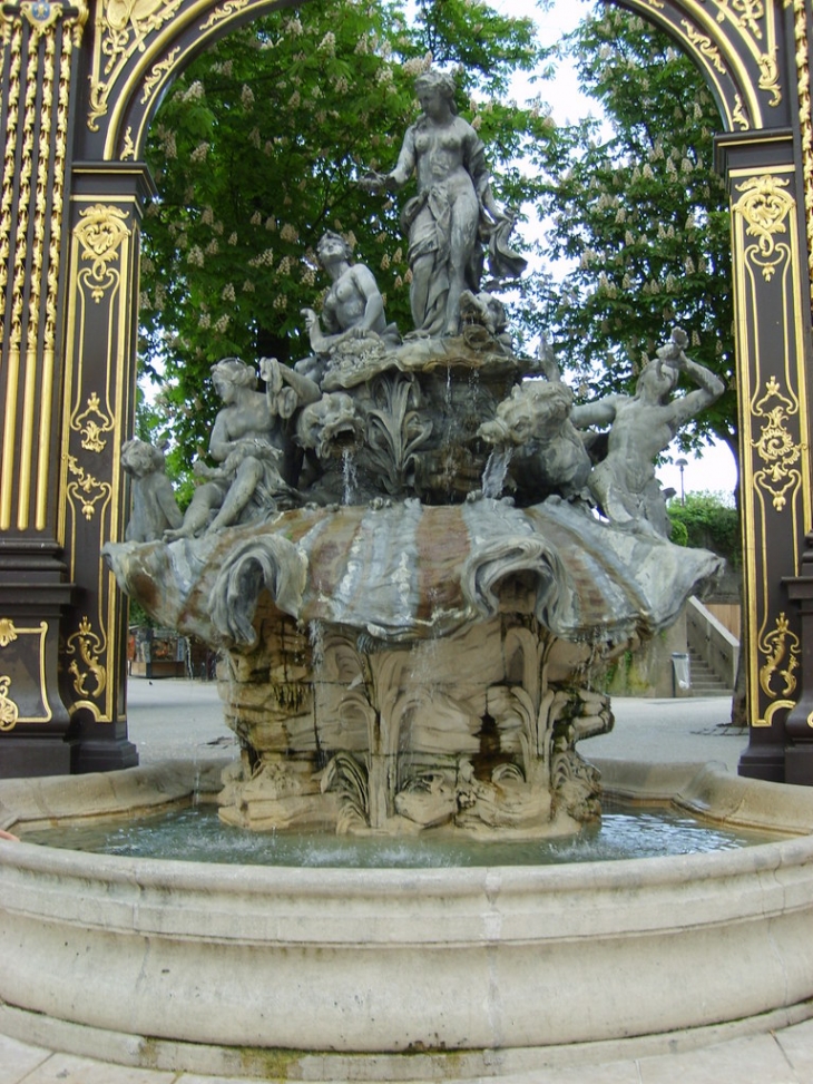 Fontaine place Stanislas - Nancy