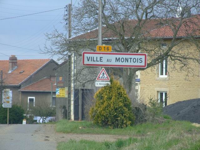 L'entrée de Ville au Montois - Ville-au-Montois