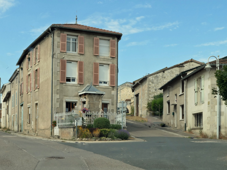 Dans le village - Belrupt-en-Verdunois