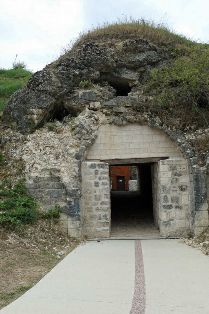 L'entrée du fort - Douaumont