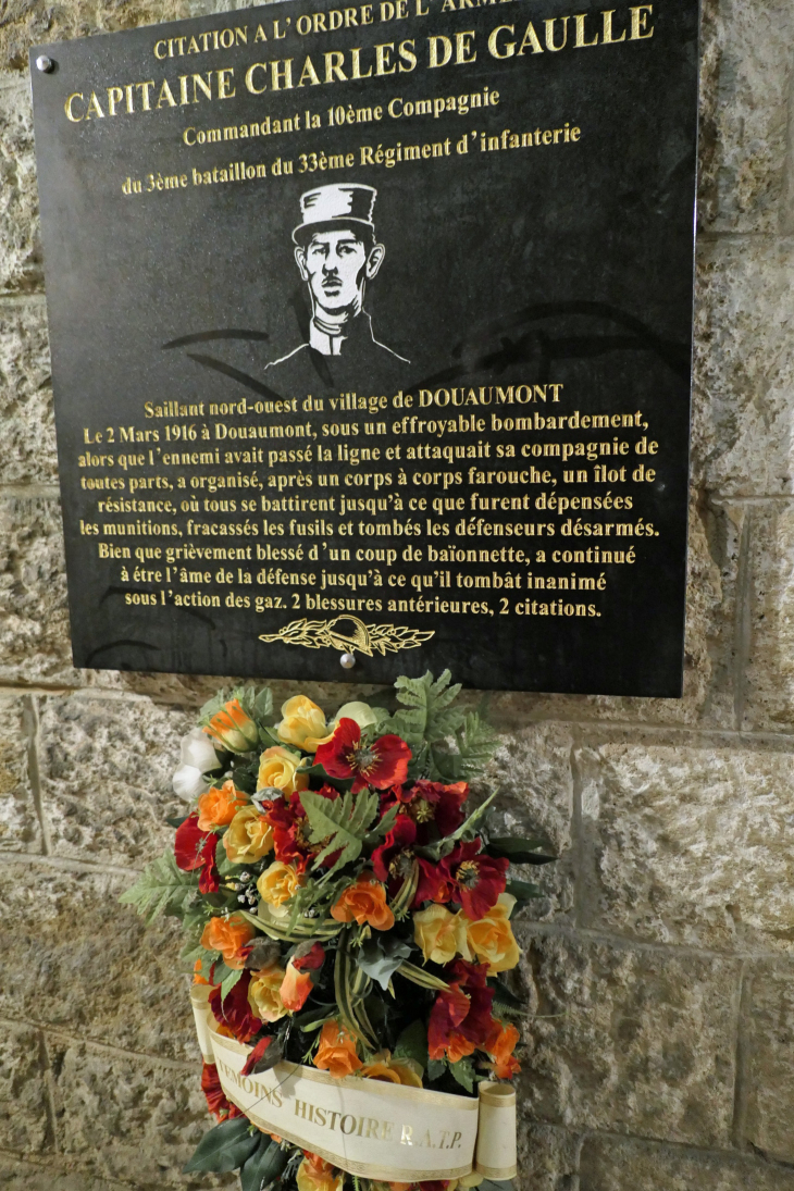 Hommage au capitaine De Gaulle - Douaumont