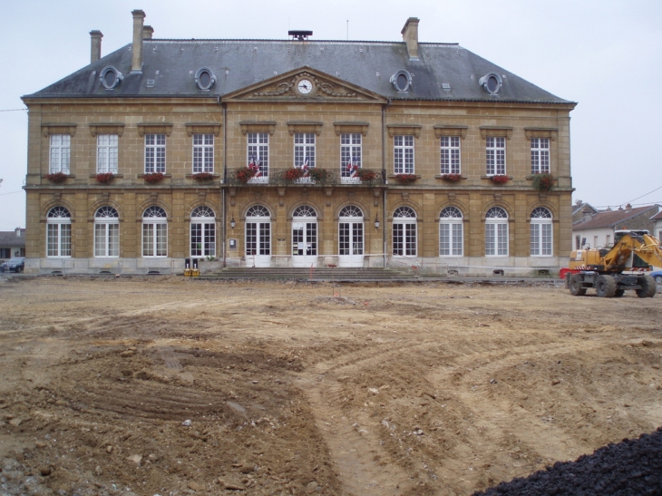 Rénovation place de la mairie - Étain